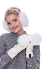 Load image into Gallery viewer, White wool mittens with white fox pompom
