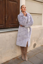 Load image into Gallery viewer, Mink fur coat light blue collor/ Audinės kailiniai žydros spalvos M dydis
