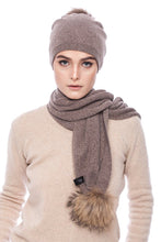 Load image into Gallery viewer, Brown Knitted Cashmere and Wool Hat &amp; Scarf Set with Pompoms / Megztas kašmyro ir vilnos komplektas rudas su kailio bumbulais
